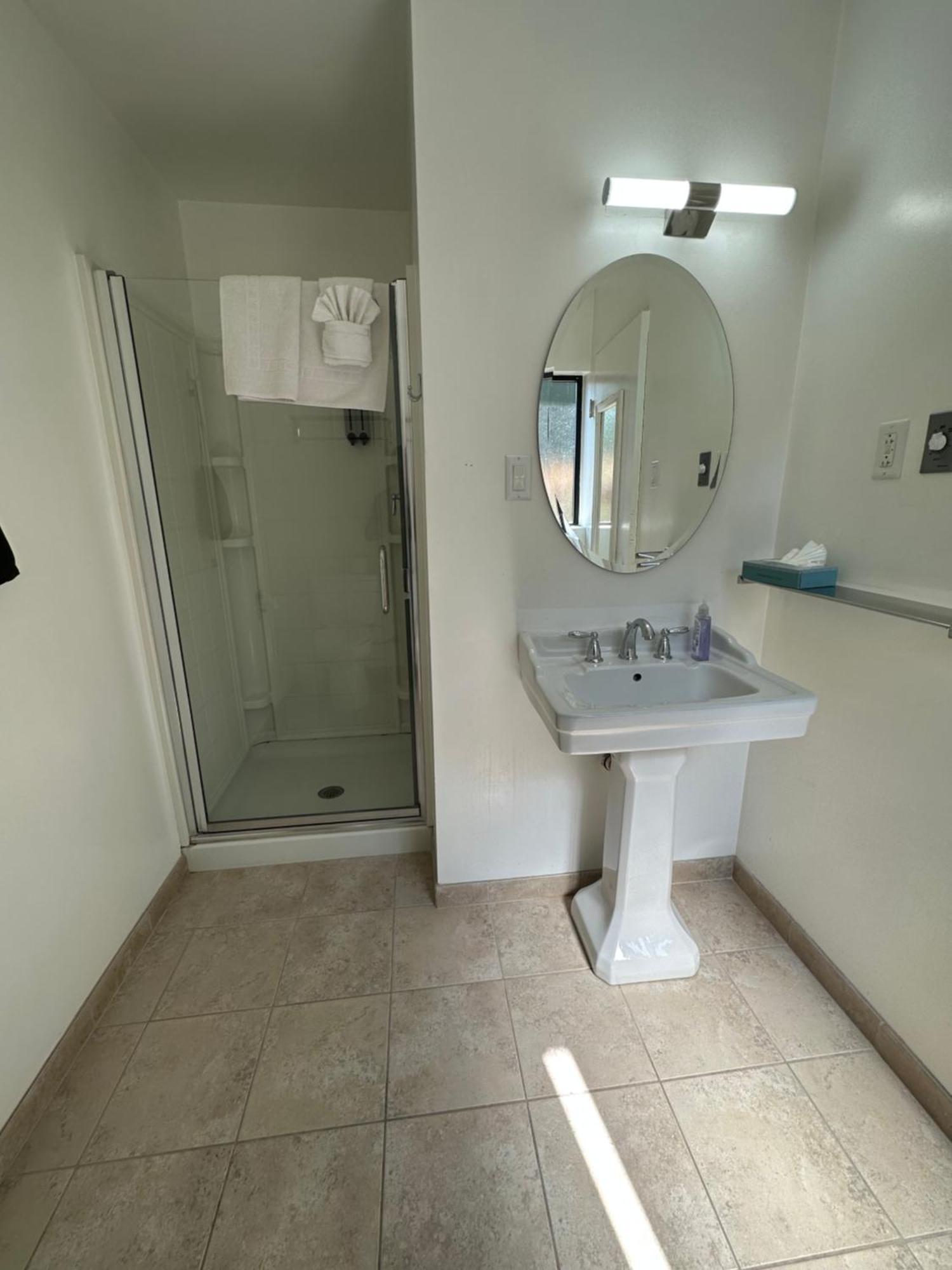 Cambria Palms Motel Zewnętrze zdjęcie